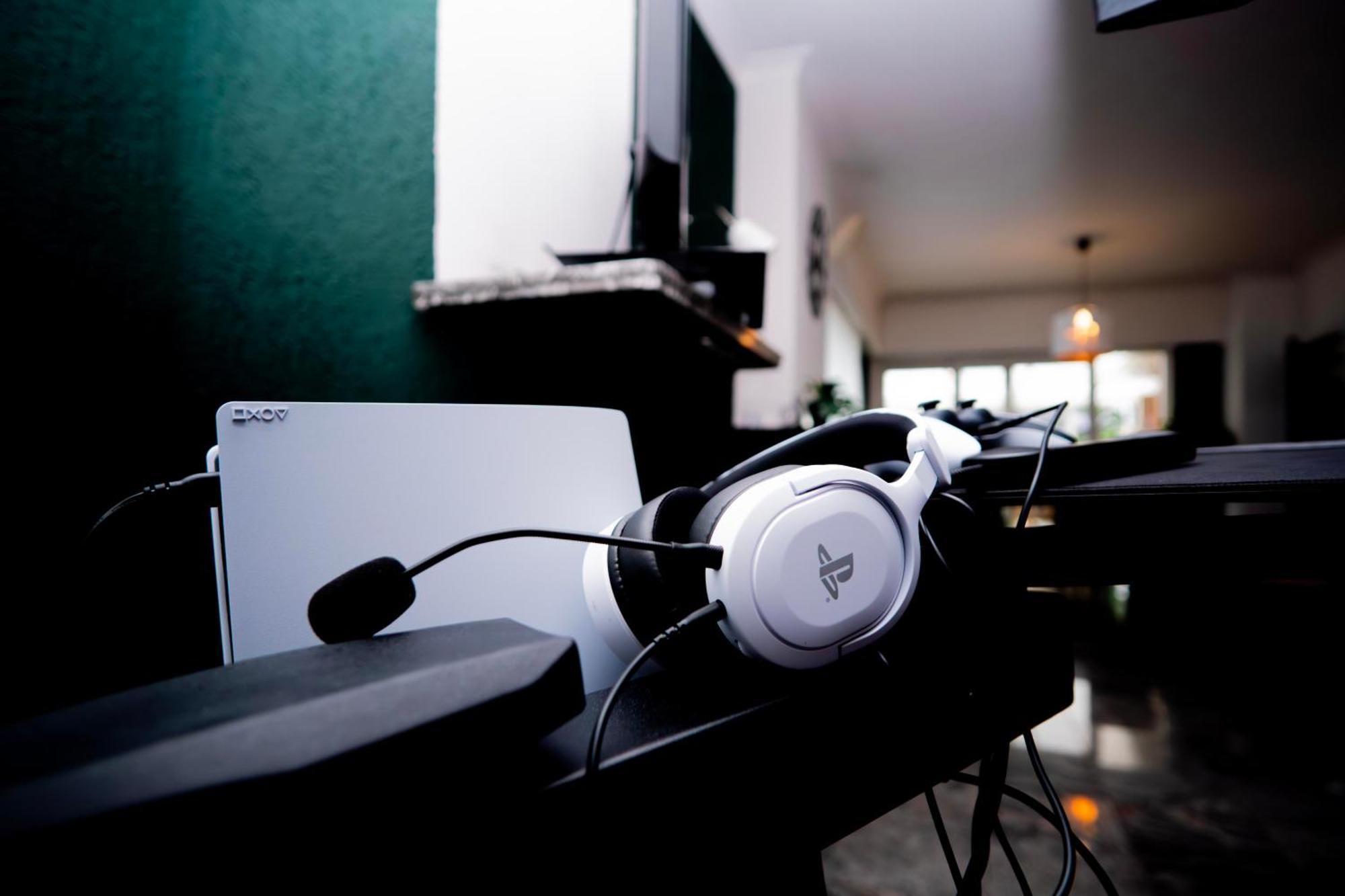 Capstay Players Playstation 5 Villa *